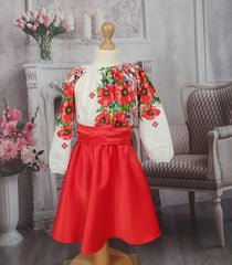 Rochita cu motive traditionale cu Maci 2