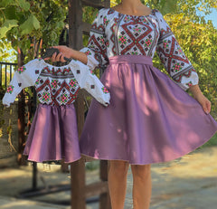 Rochita stilizata cu motive traditionale Laura 2