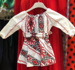 Rochita stilizata cu motive traditionale Laura 7