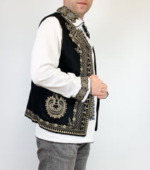 Vesta barbateasca brodata Lazar - Negru 3