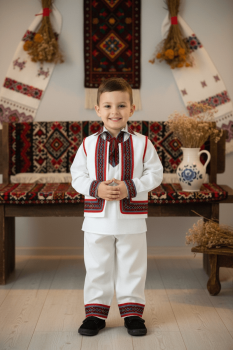 Costum National pentru baieti Liviu 9