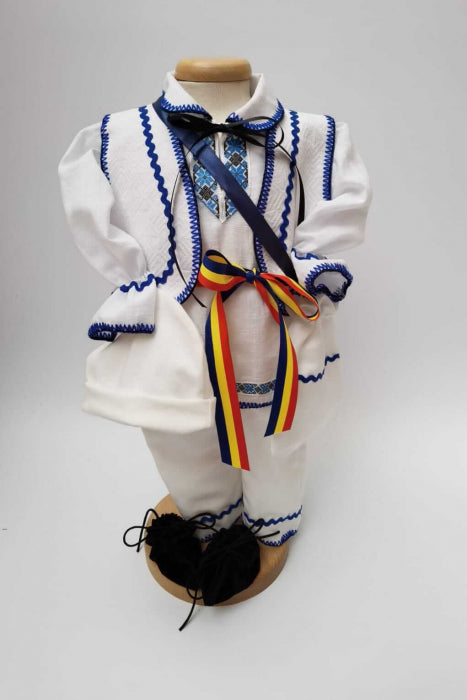 Costum National Victoras 4