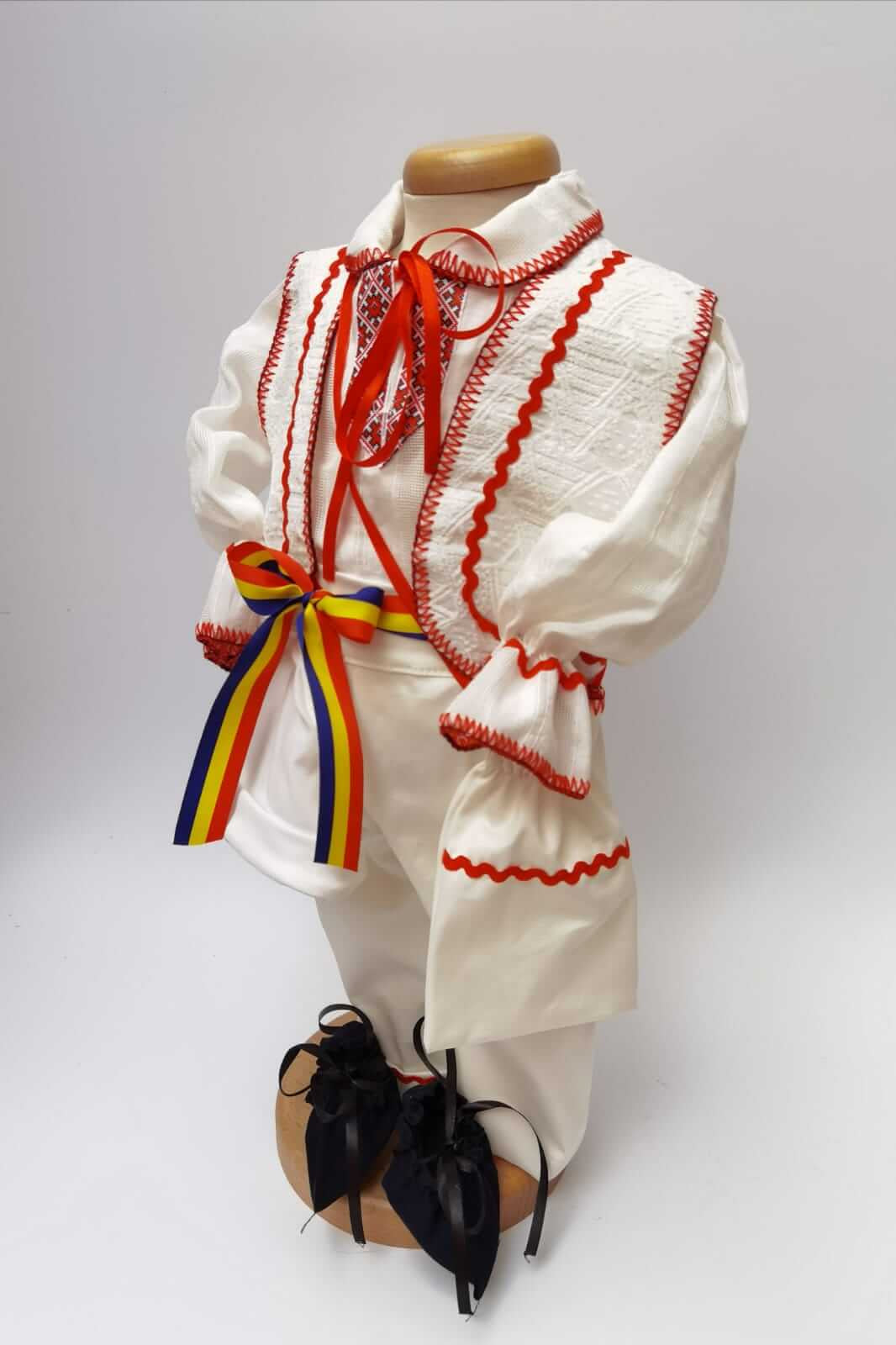 Costum National Victoras 5
