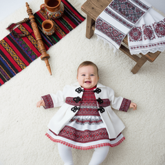 Costum Traditional Fetite Bianca 9