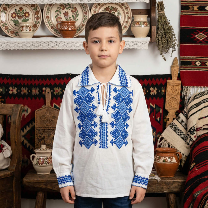 Ie Traditionala baieti Tiberiu 11