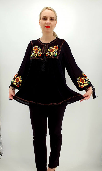 Bluza stilizata traditional Olivia