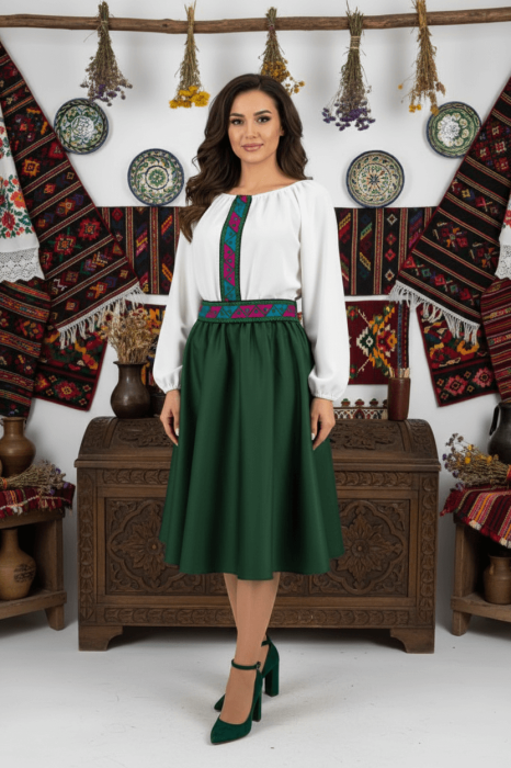 Rochie stilizata cu motive traditionale Margareta