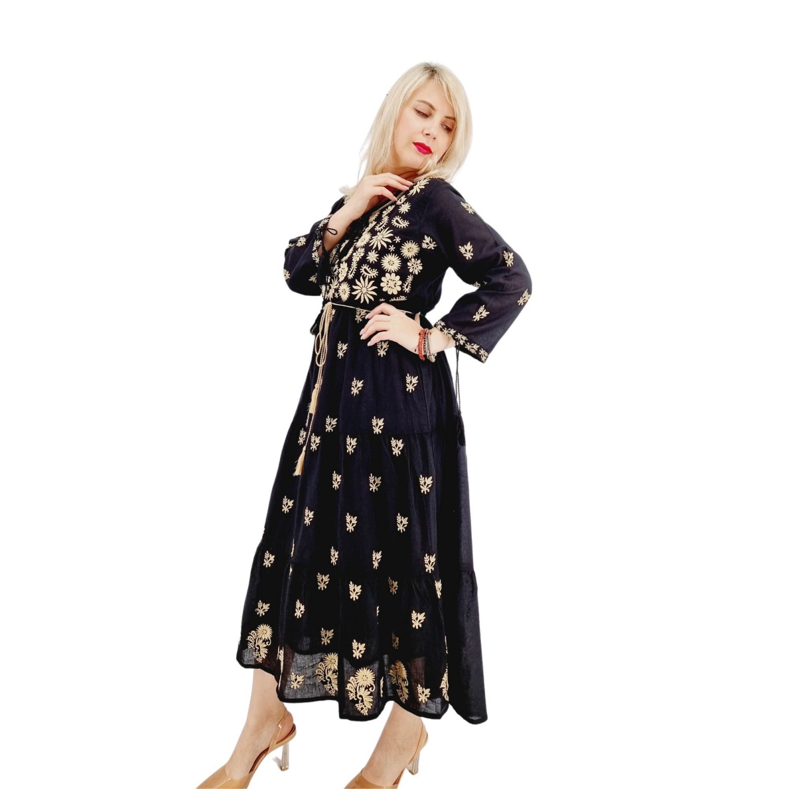 Rochie Traditionala cu broderie Sara 4