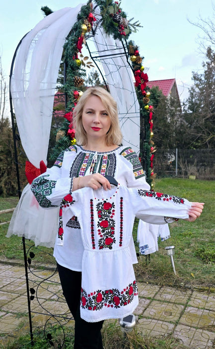 Rochita Traditionala Alexandra 3