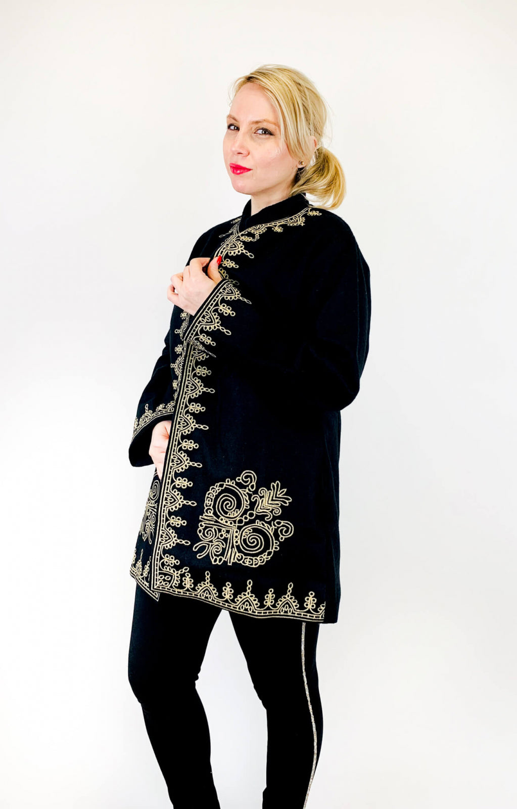 Sacou Traditional Valerica 4