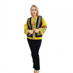 Vesta din catifea traditionala Carmen 3