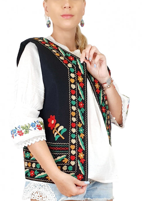 Vesta Traditionala Suzana 19