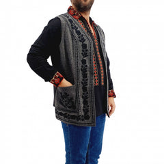 Vesta traditionala Valeriu 4